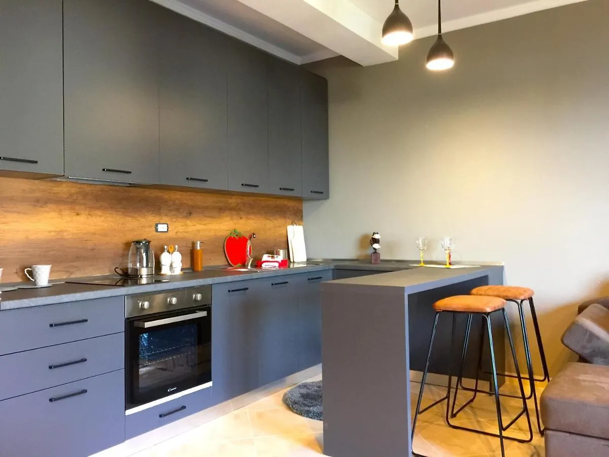 فلورا Apartments Jana Marina Sea View ألبانيا