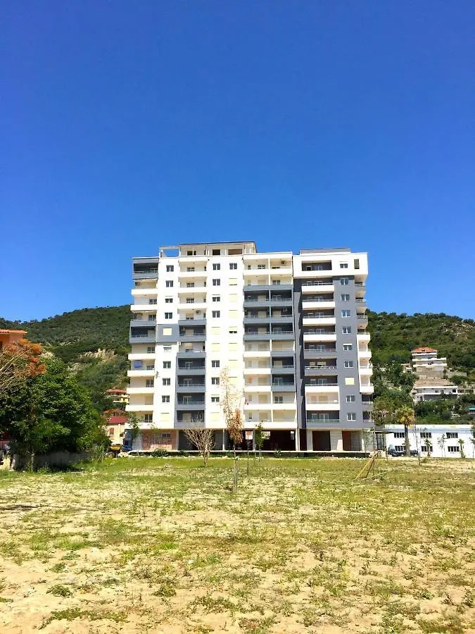 فلورا Apartments Jana Marina Sea View ألبانيا